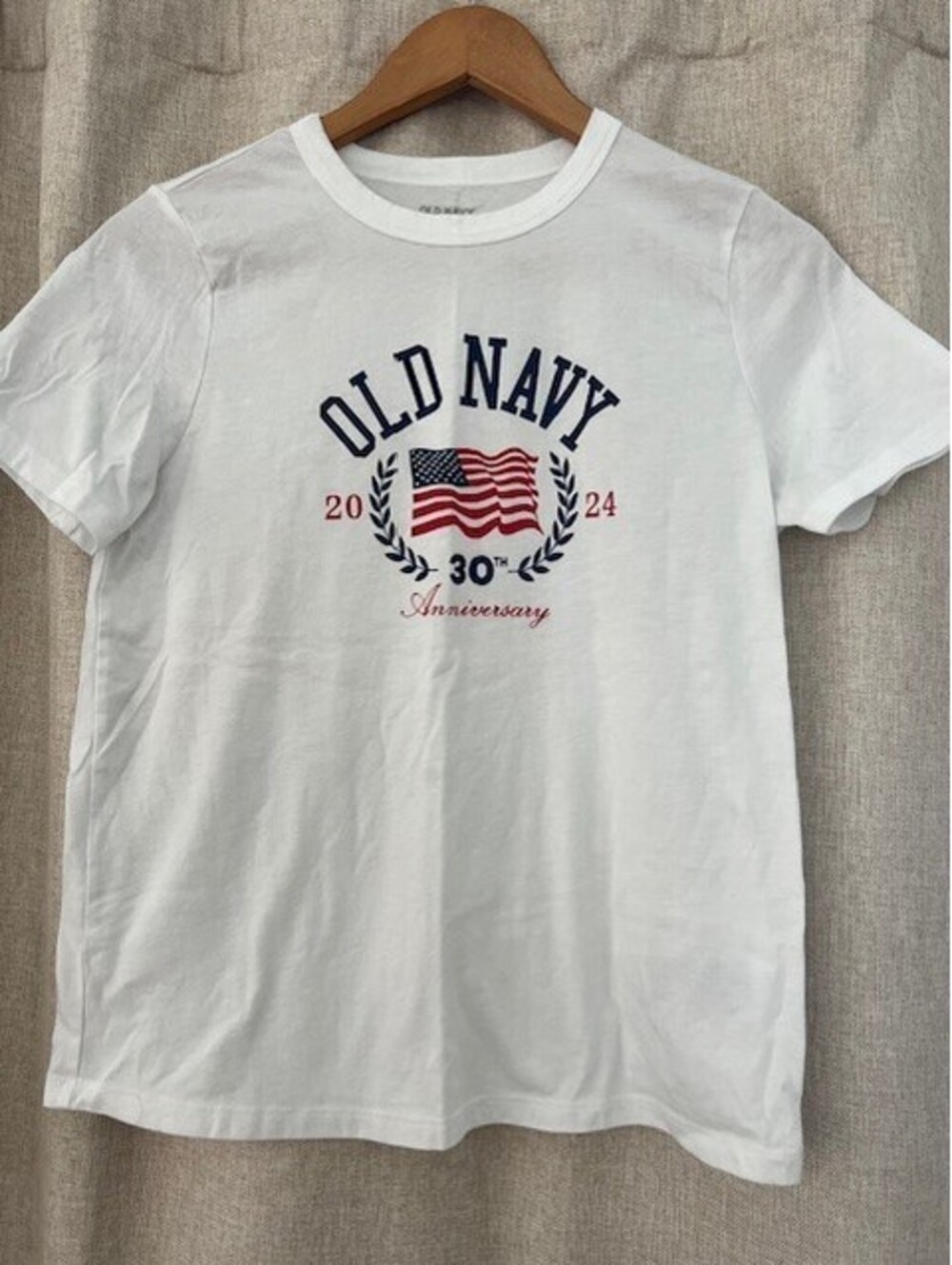 Old Navy Shirt 30th Anniversary American Flag Graphic White Top Women - Small